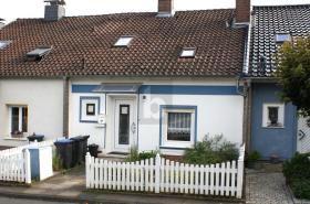 Maison mitoyenne du milieu en vente à Nordeim-Nordeim, Allemagne