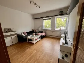 Квартира для продажи в Росток-Крепелинер-Тор-Форштадт, Германия