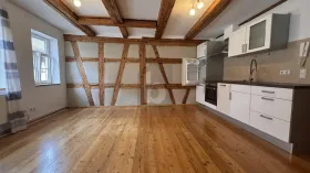 Etagenwohnung zu vermieten in Schwäbisch Hall-Comburg, Deutschland
