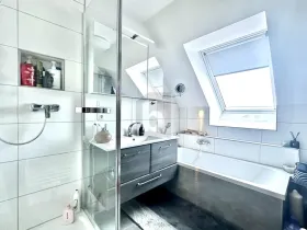 Top floor apartment  for rent in Müncheberg-Kreis Märkisch-Oderland, Germany