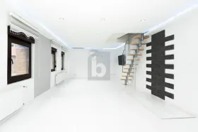 Semi-detached house for sale in Jüchen, Germany