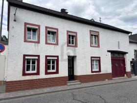Casa bifamiliare in vendita a Dreis-Bernkastel-Wittlich, Germania Casa bifamiliare in vendita a Dreis-Bernkastel-Wittlich, Germania