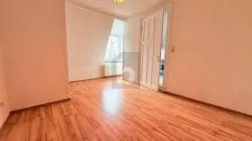 Plat te koop in Hamburg-Altona-Altstadt, Germany