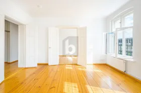 Gulv Leilighet  til salgs i Berlin-Prenzlauer Berg, Tyskland