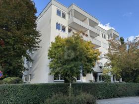 Floor Apartment Starnberg for sale Germany
