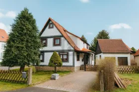 müstakil ev satılık 'de Schleusingen-Schleusingen, Almanya