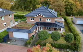 Vrijstaand huis te koop in Pinneberg-Pinneberg, Germany