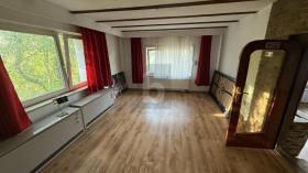 Çok aileli ev Helsa Satılık Almanya