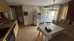 Çok aileli ev Helsa Satılık Almanya