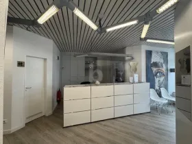 Коммерческое строительство для продажи в Эссен-Штадтбезирке VII, Германия