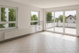Apartamento duplex à venda em Reutlingen, Alemanha Apartamento duplex à venda em Reutlingen, Alemanha