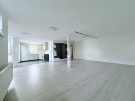 地下室 待售 于 乌布施塔特-魏赫尔-乌布斯塔特, 德国 地下室 待售 于 乌布施塔特-魏赫尔-乌布斯塔特, 德国