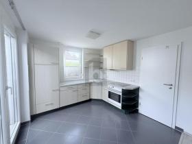 Alagsori lakás Ubstadt-Weiher Eladó Németország