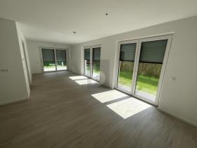 1階フラット カルフ  ドイツ