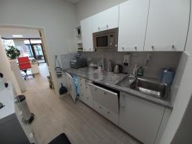 Πρακτική Niedernhausen Προς πώληση Γερμανία