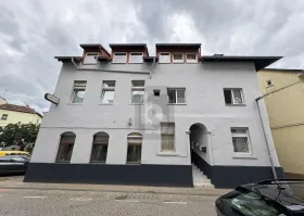 Многоквартирный дом для продажи в Бад-Кройцнах-Бад-Кройцнах, Германия