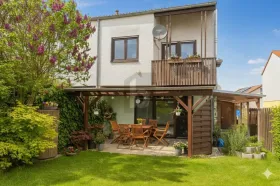 Vrijstaand huis te koop in Schkopau, Germany