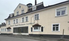 Doctor's office for rent in Ergoldsbach, Germany