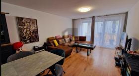 Lapos kiadó a  oldalon. Mannheim-Scharnhof, Németország