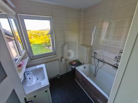 Önálló ház Floh-Seligenthal Eladó Németország