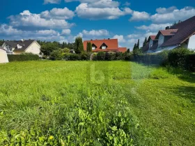 terreno edificabile in vendita a Treno, Germania