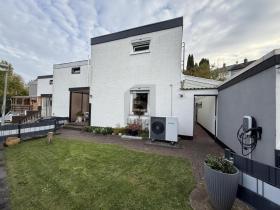 canto casas geminadas à venda em Söhrewald-Wattenbach, Alemanha