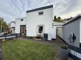 Terraced Corner houses for sale in Söhrewald-Wattenbach, Germany