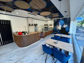 ショップ 販売 で ウルム-タルフィンゲン, ドイツ ショップ 販売 で ウルム-タルフィンゲン, ドイツ