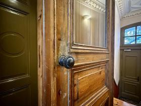 Plat Berlijn Te Koop Germany