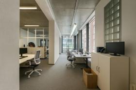 Office block for rent in Berlin-Riekdahl, Germany