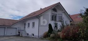 Odvojena kuća za prodaju u Frontenhausen-Fuchsberg, Njemačka Odvojena kuća za prodaju u Frontenhausen-Fuchsberg, Njemačka