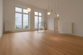 Penthouse til salgs i Hamburg-Stellingen, Tyskland