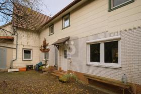 Dvije obiteljske kuc'e za prodaju u Elbingerode, Njemačka