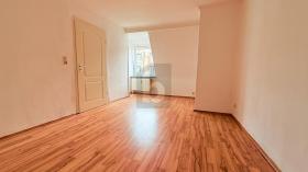 Plat Hamburg Te Koop Germany