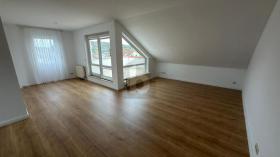 Apartman na potkrovlju Bad Emstal Prodajem Njemačka