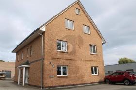 Wonen & Firm, business-like te koop in Bad Oldesloe, Germany