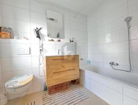 Halfvrijstaande woning Scheuring te koop Germany