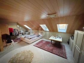 Квартира на верхнем этаже Бад-Вёрисхофен Продаётся Германия