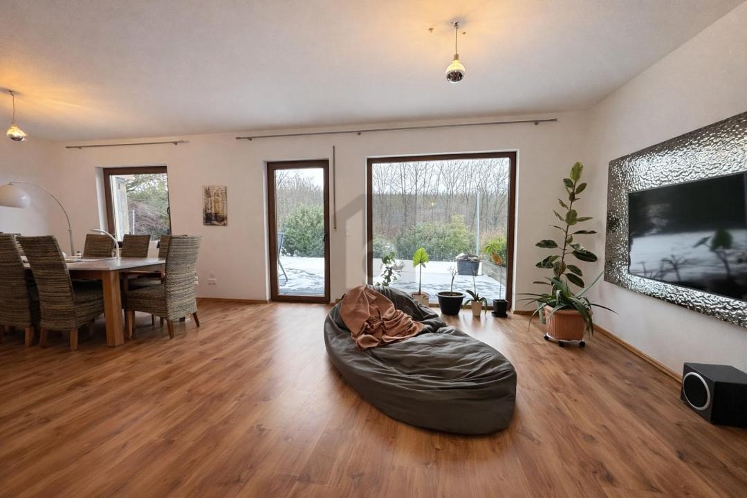 一戸建て ギーボルデハウゼン 販売中 ドイツ