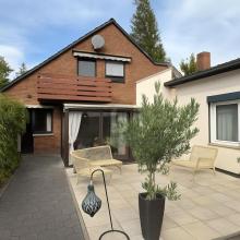 Wohn-/ Geschäftshaus Zu verkaufen in Löhne-Löhne-Ort, Deutschland