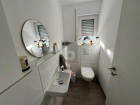 フラット グラドベック 販売中 ドイツ