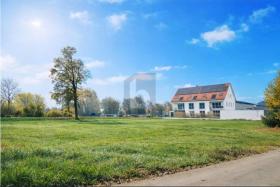 قطعة أرض المبنى للبيع في Aichach, ألمانيا قطعة أرض المبنى للبيع في Aichach, ألمانيا