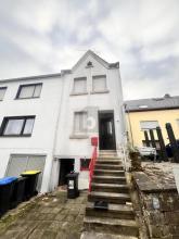 casa bifamiliare In vendita a Ottweiler-Steinbach, Germania