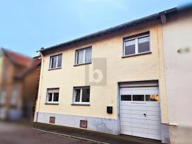 Two-family house For Sale in Bingen am Rhein, Germany