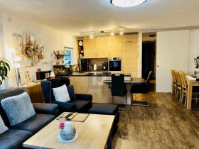 1階フラット ベルンカステル クース 販売中 ドイツ