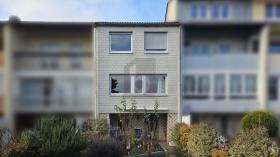 Terraced Middle houses For Sale in Mannheim-Feudenheim, Germany