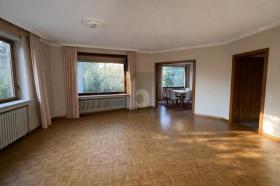 Einfamilienhaus Zu verkaufen in Rhade-Rotenburg an der Fulda, Deutschland