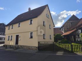 Detached house For Sale in Rhönblick-Schmalkalden-Meiningen, Germany