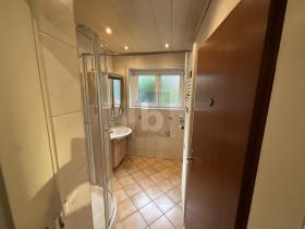 شقة في الطابق الأرضي بادن بادن للبيع ألمانيا