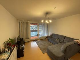 Lapos Eladó a  oldalon. Karlsruhe-Innenstadt-Ost, Németország